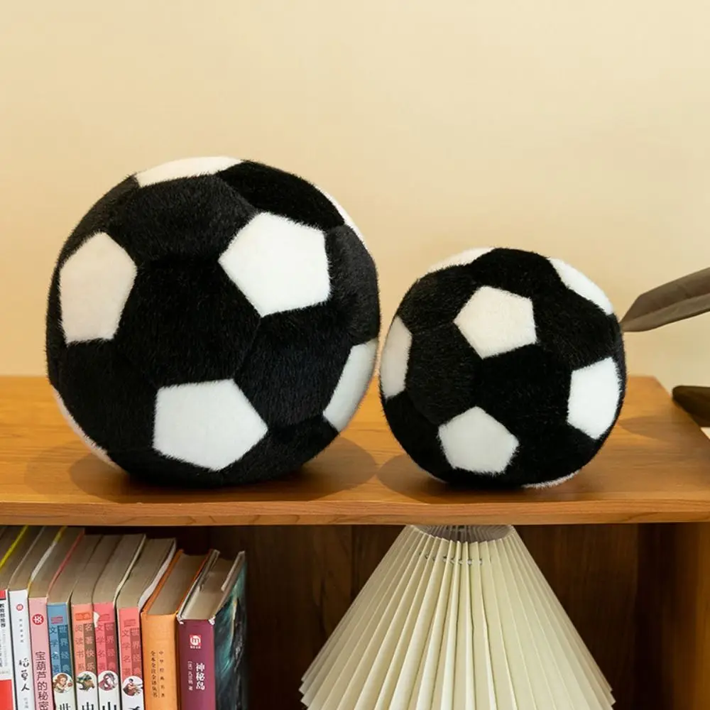 Almohada de peluche balón fútbol suave para niños y niñas - imagen 5