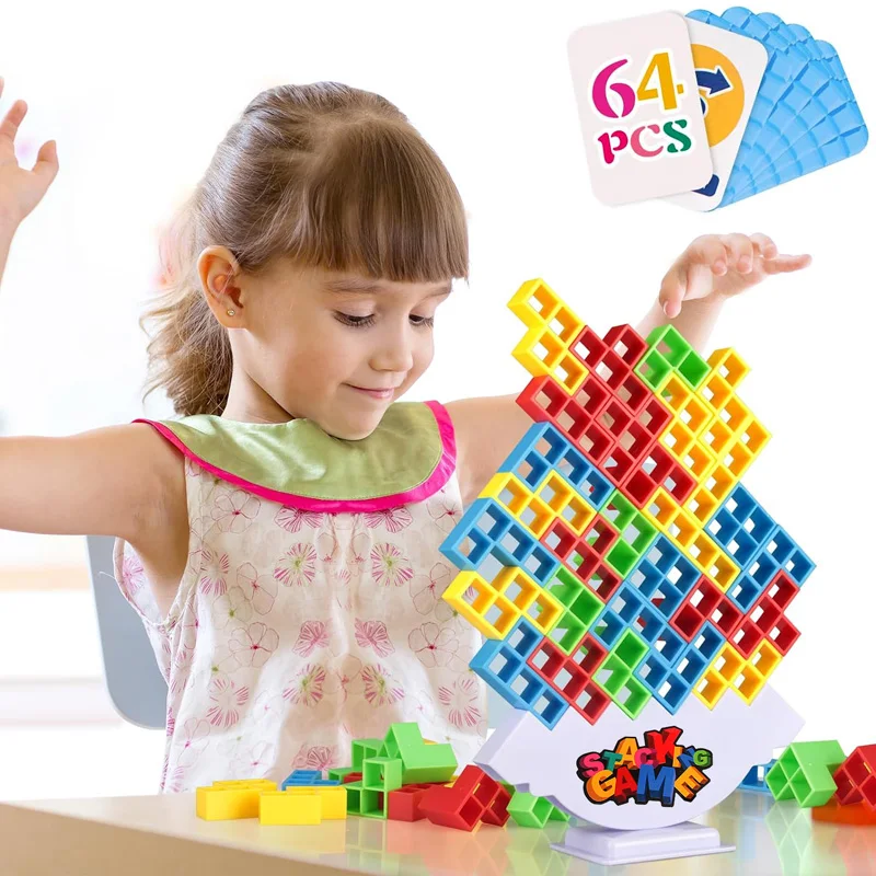 Juego de apilamiento equilibrio con bloques construcción para niños