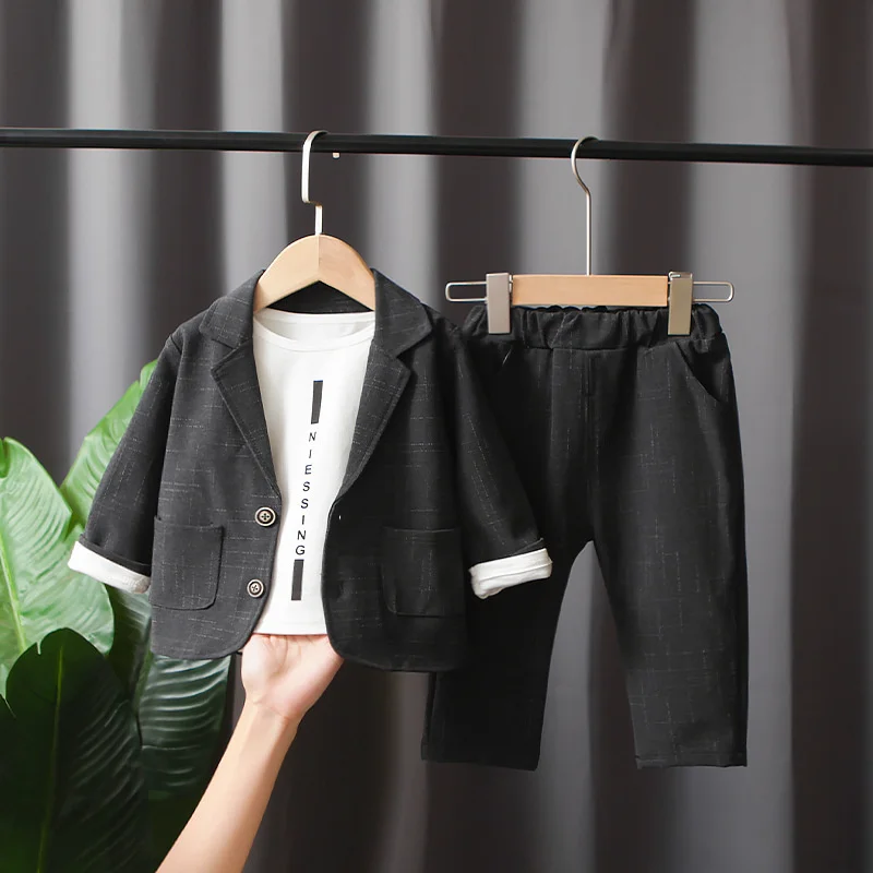 Pantalón del conjunto infantil