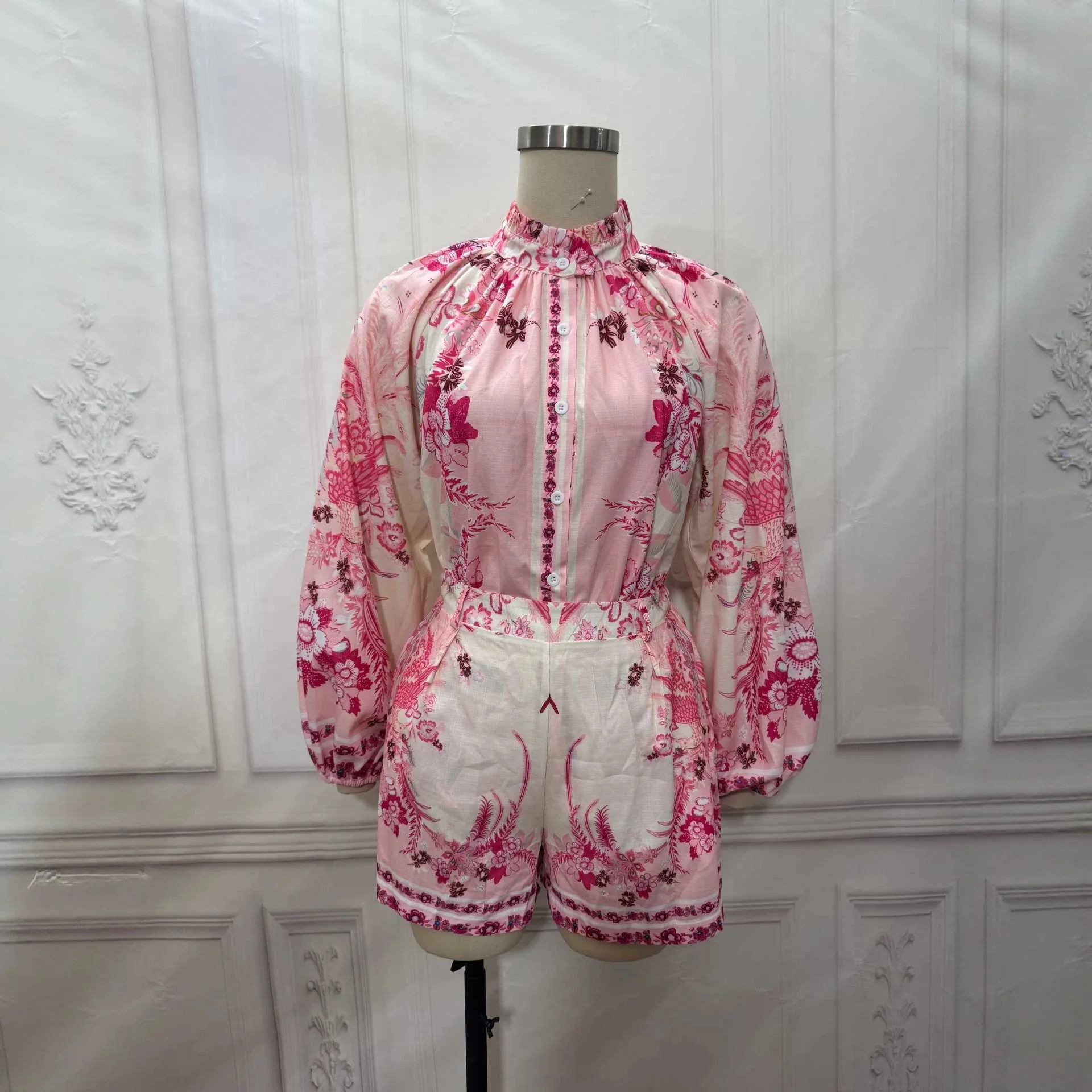 Somenie conjunto niña blusa elegante y pantalones cortos cintura alta - imagen 4