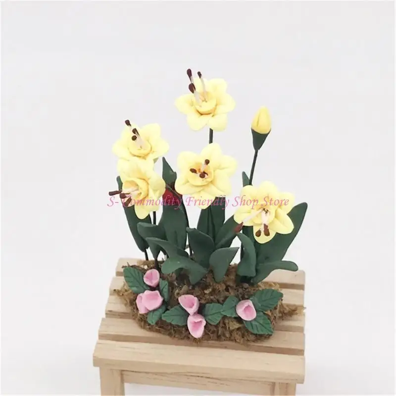 Casa de muñecas con planta de flor amarilla – Accesorios decorativos - imagen 3