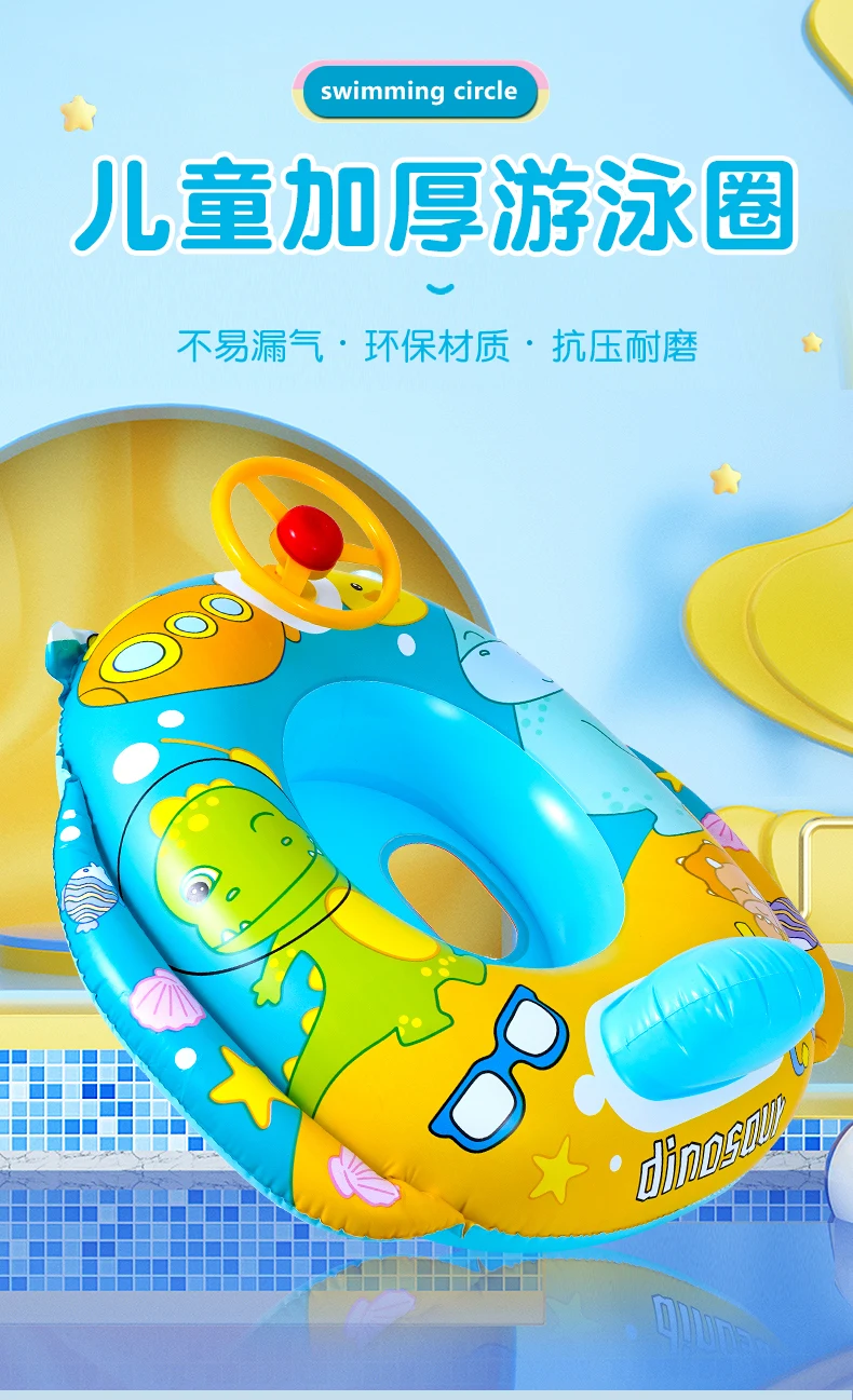 Bebé disfrutando del círculo inflable con volante en la piscina