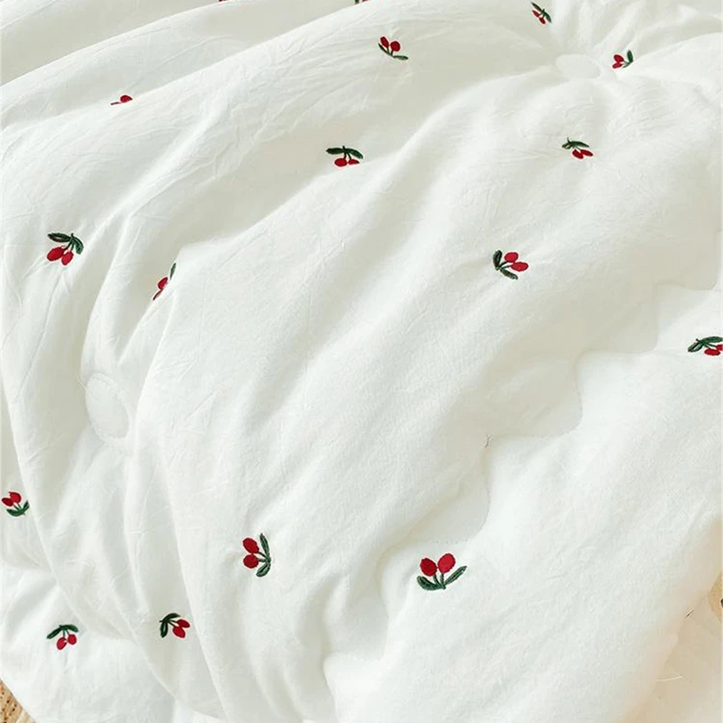 Manta de bebé acolchada con bordado 3D y puntos de peluche - imagen 5