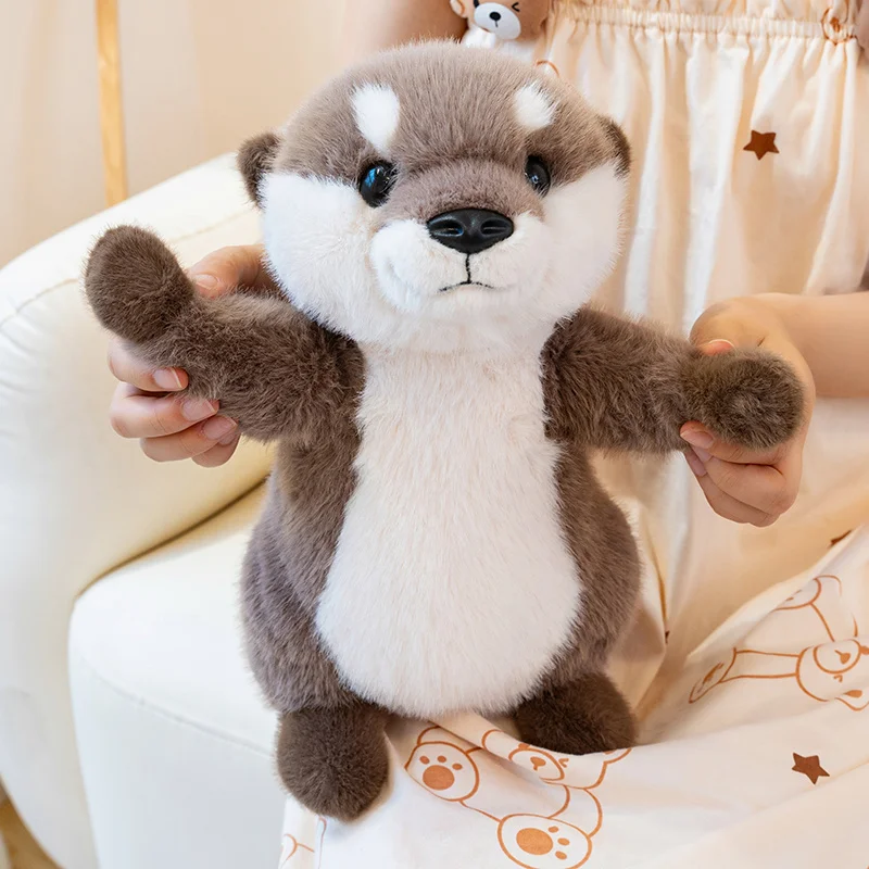 Brazo de nutria de peluche suave con imán para niños - imagen 3