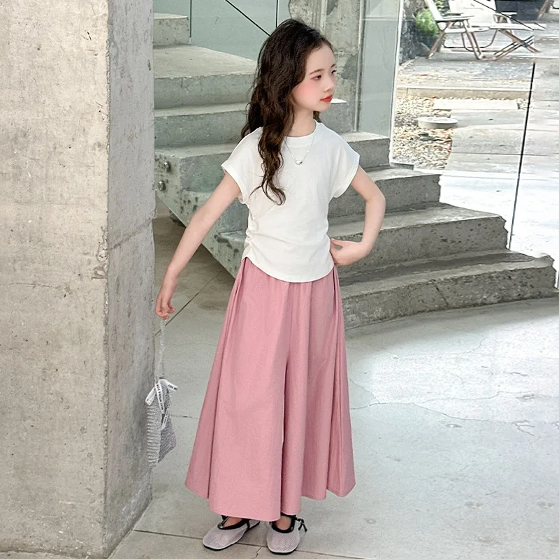 Conjunto de niña verano: camiseta manga corta y pantalón holgado - imagen 2