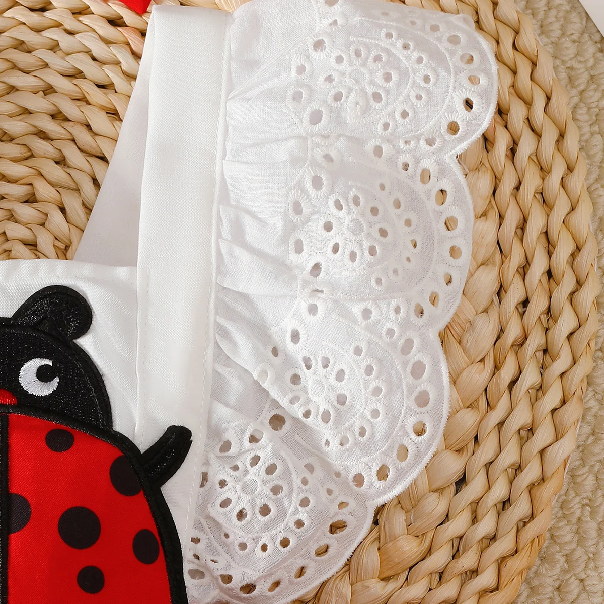 Look de verano para gatear y jugar