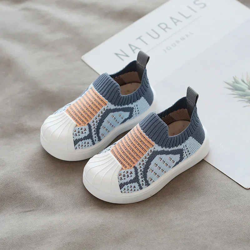 Zapatos de primavera para niños: cómodos y antideslizantes - imagen 4