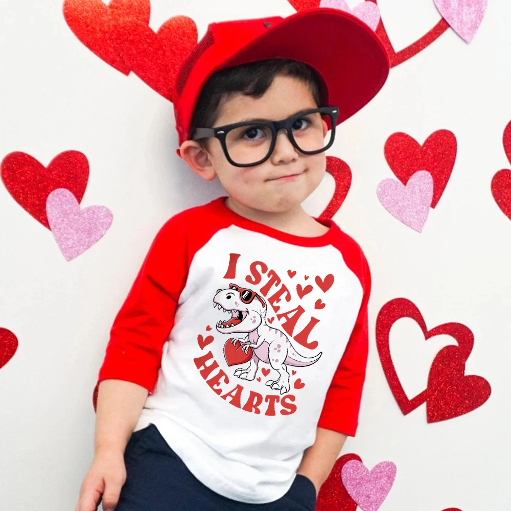Camiseta azul con corazón