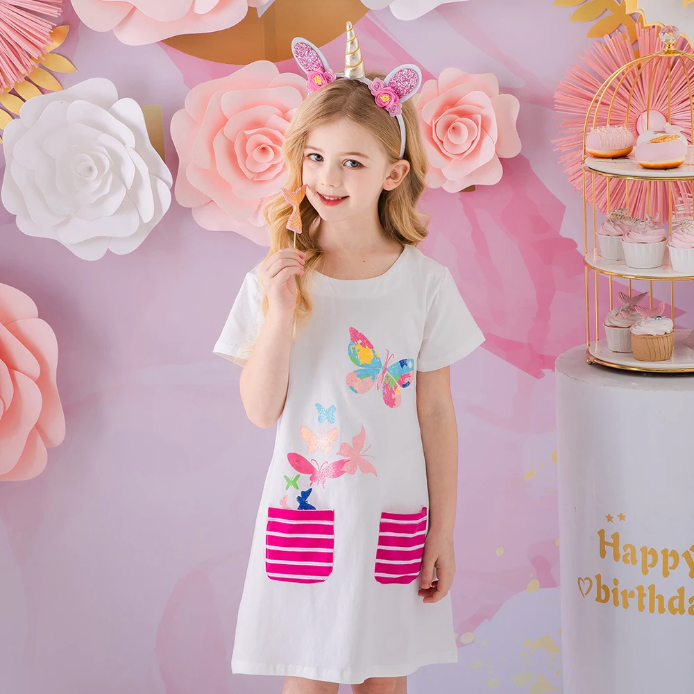 Estampado de mariposa en detalle