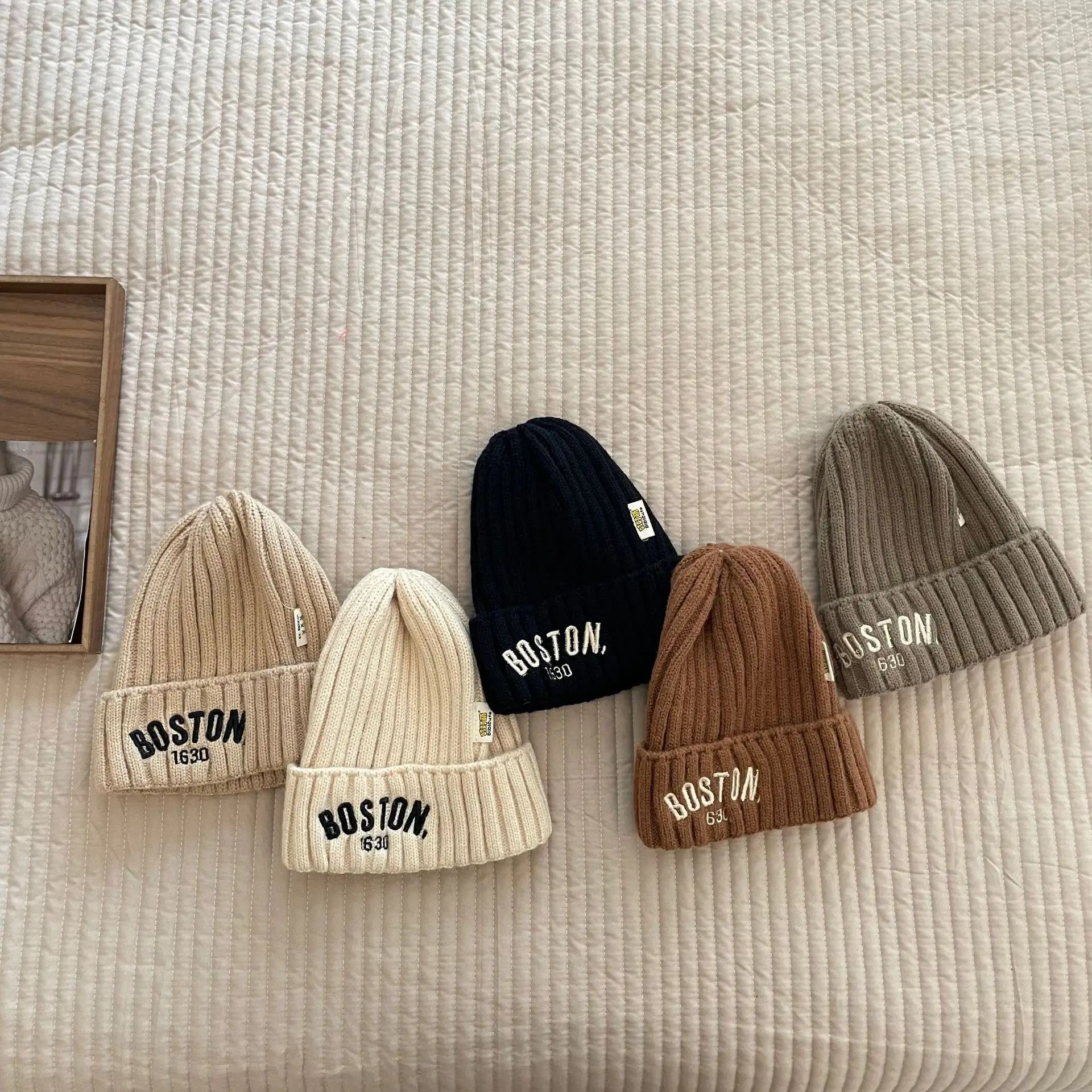 Gorro de lana Boston para bebé – Cálido y vintage - imagen 4