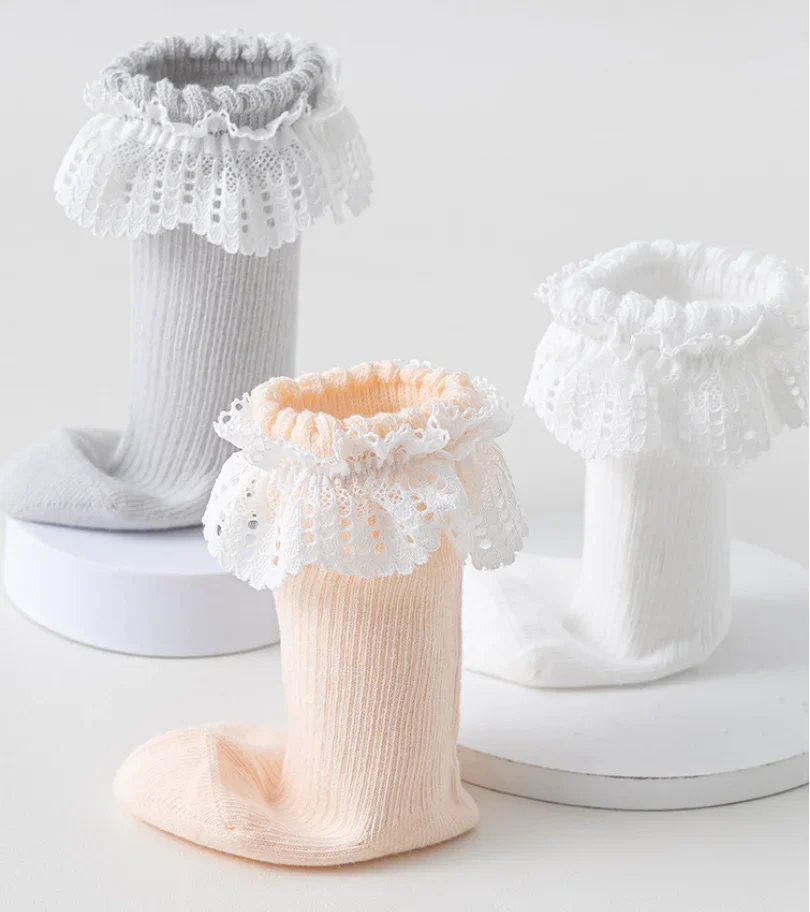 Calcetines largos para niñas