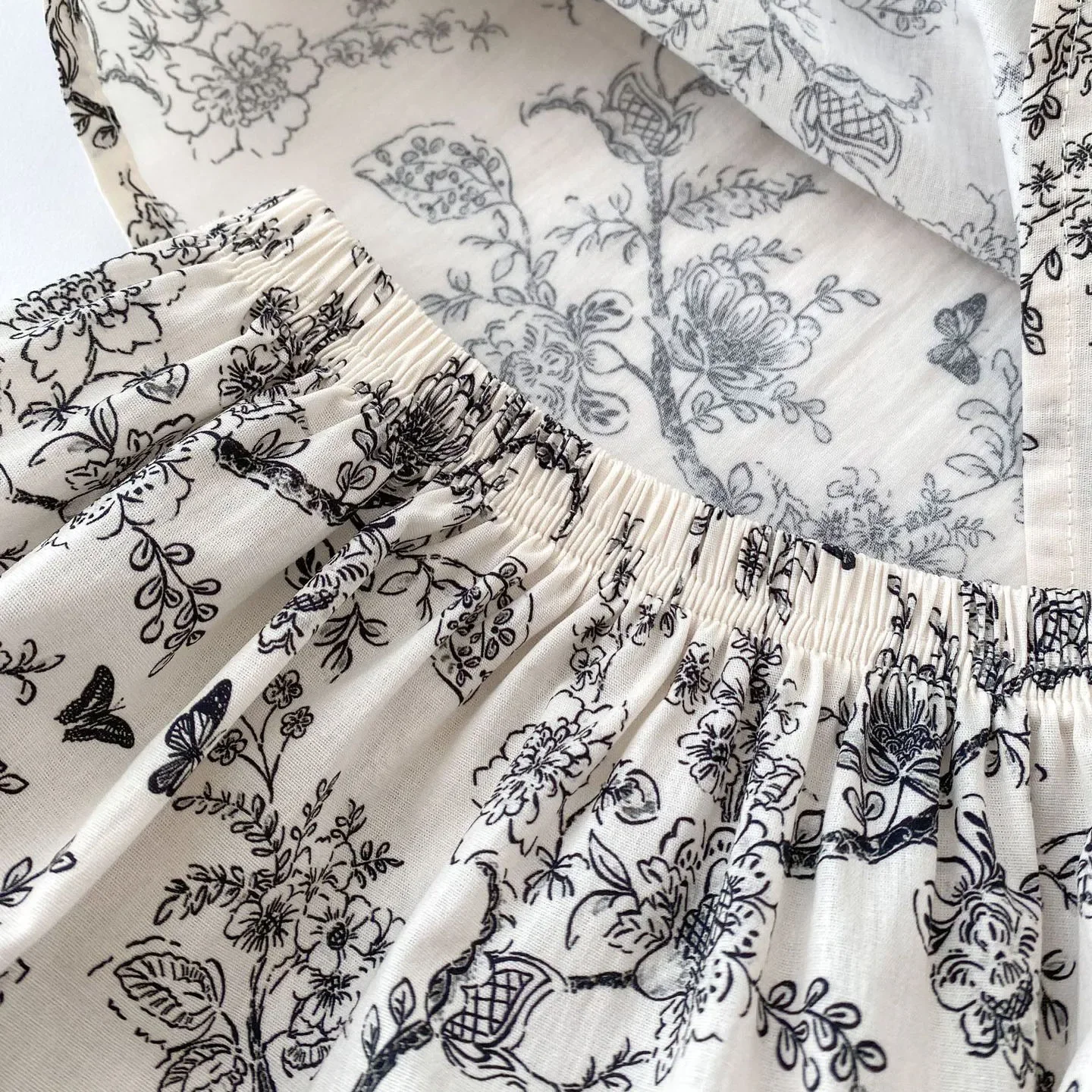 MILANCEL Conjunto bebé niña top encaje floral y bombachos - imagen 3