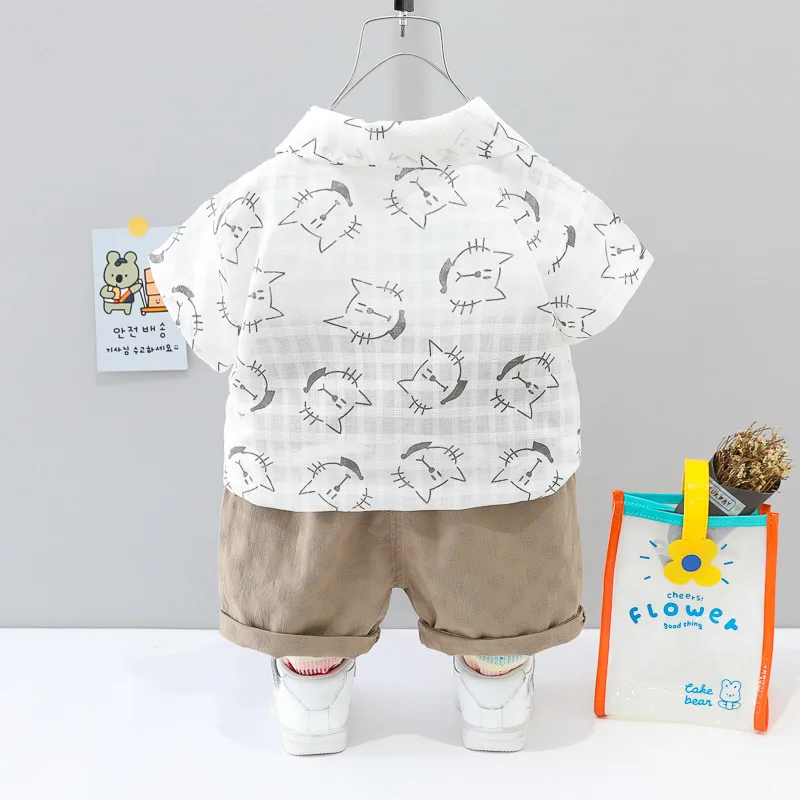 Conjunto de verano para bebé: camisa estampada y pantalón corto - imagen 2