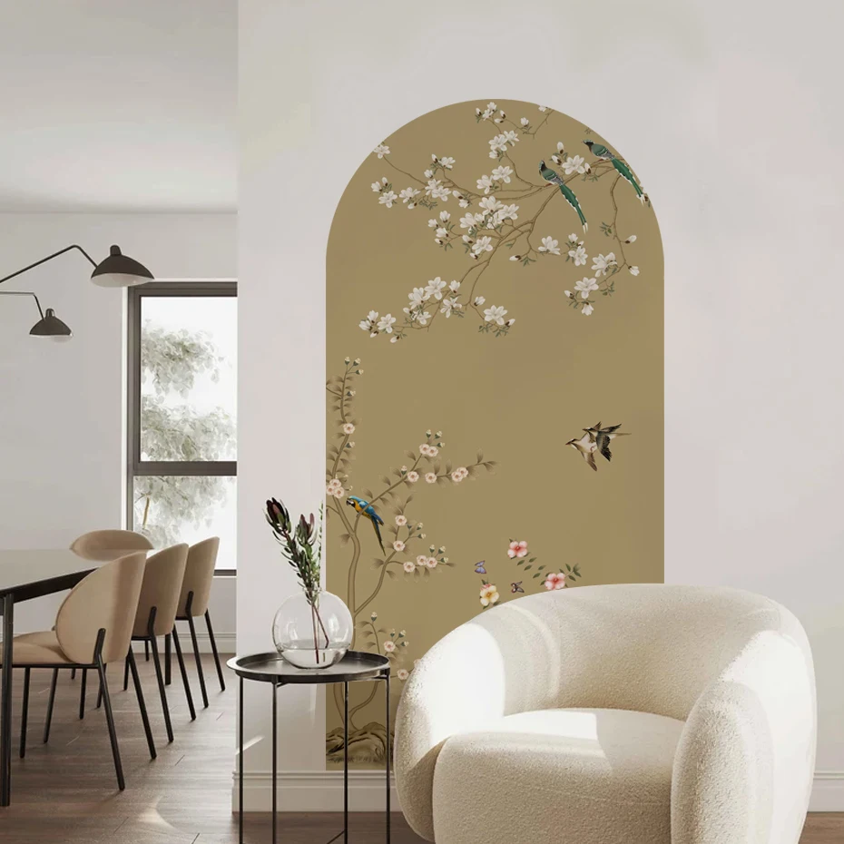 Calcomanía de arco floral aplicada en pared infantil