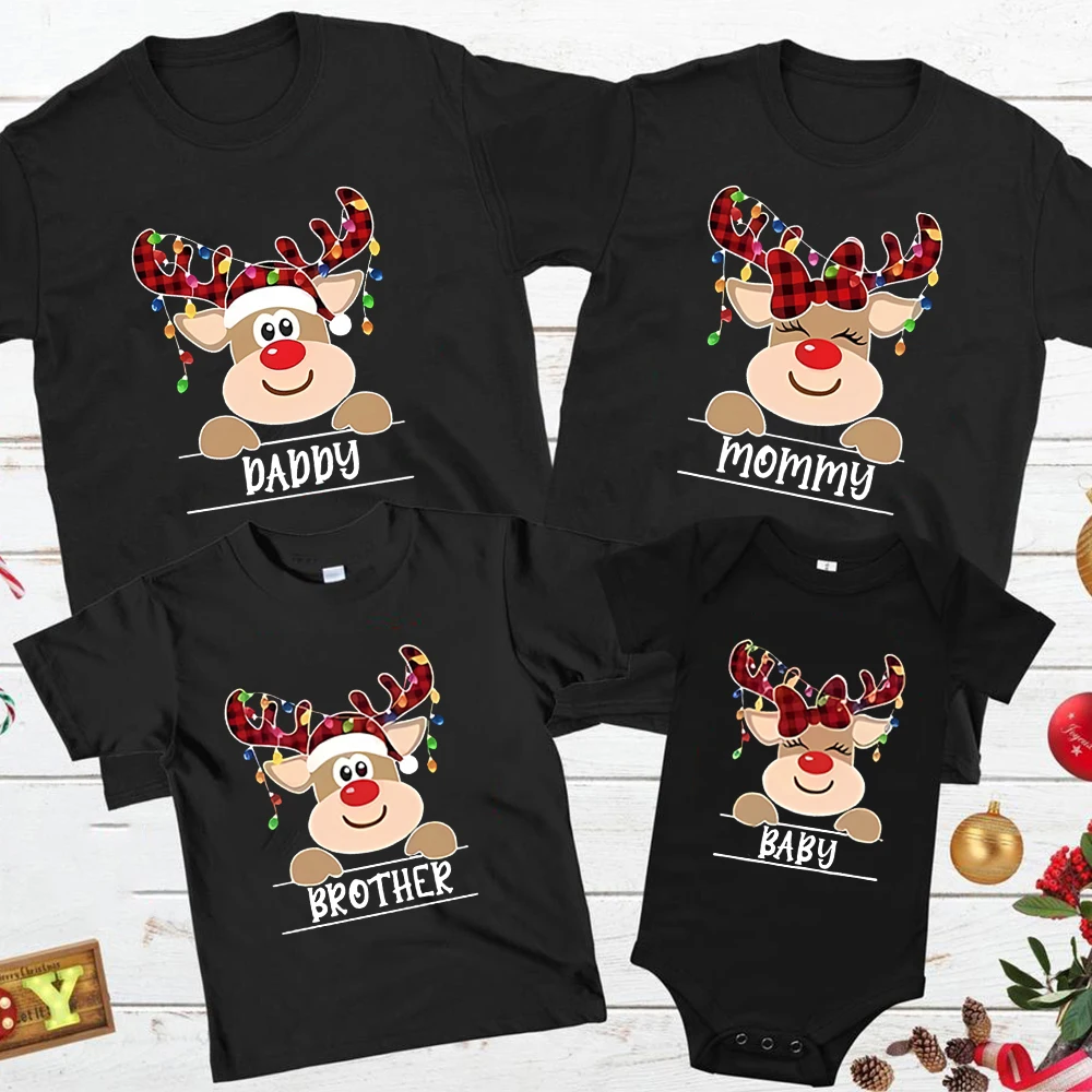 Camiseta navideña familiar con alce – Algodón suave para toda la familia - imagen 3