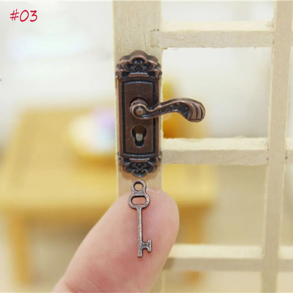 Kit de cerradura y llave para casa de muñecas – Escala 1:12 vintage - imagen 3