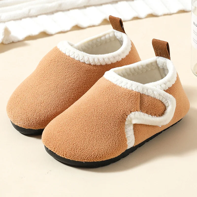 Zapatillas de casa antideslizantes de felpa cálida para niños - imagen 2
