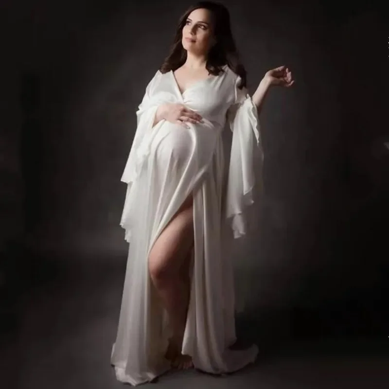 Vestido de maternidad con cuello en V para sesión fotográfica