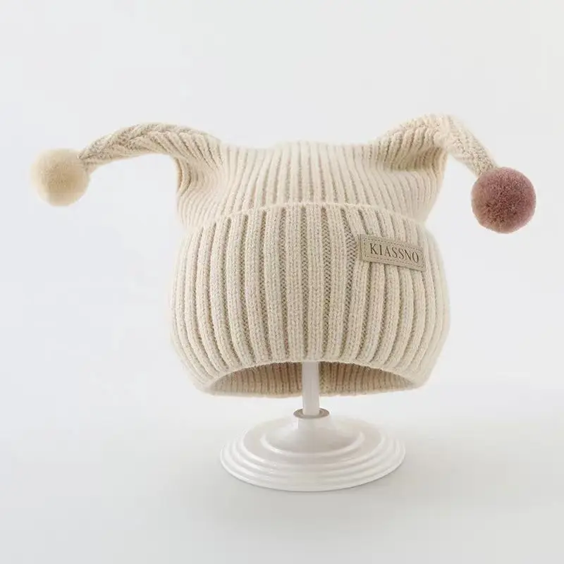 Gorro de invierno para bebé con orejas protegidas - imagen 5