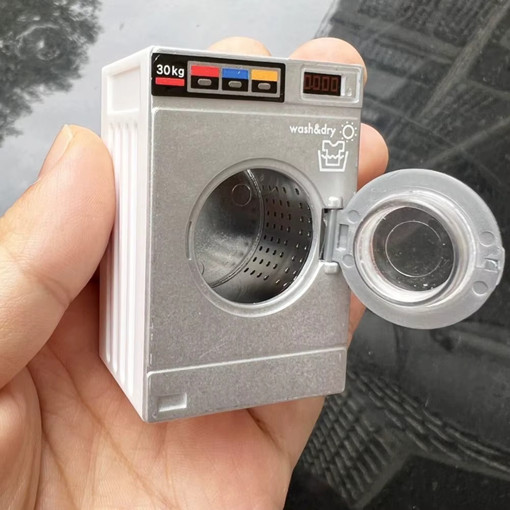 Mini lavadora para casa de muñecas – Accesorio de juego infantil - imagen 3