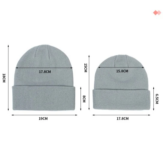 Gorros de punto cálidos en color caramelo