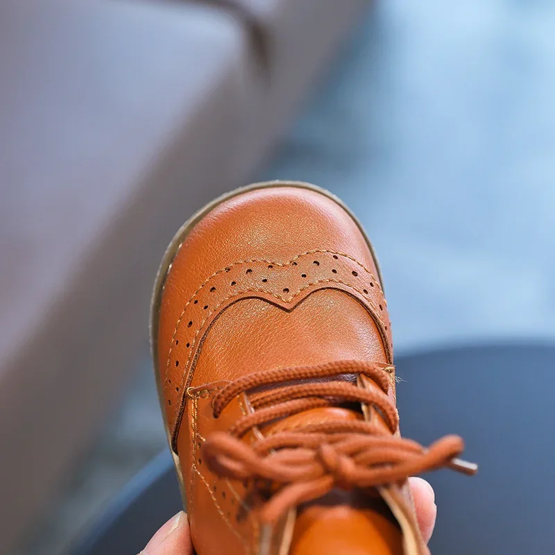 Botines de cuero de otoño para niños – estilo vintage - imagen 4