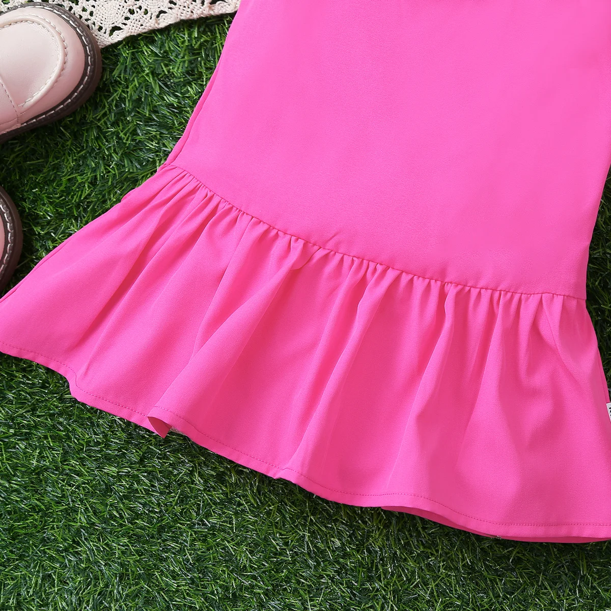 Vestido de princesa en encaje con mangas voladoras para bebé - imagen 4
