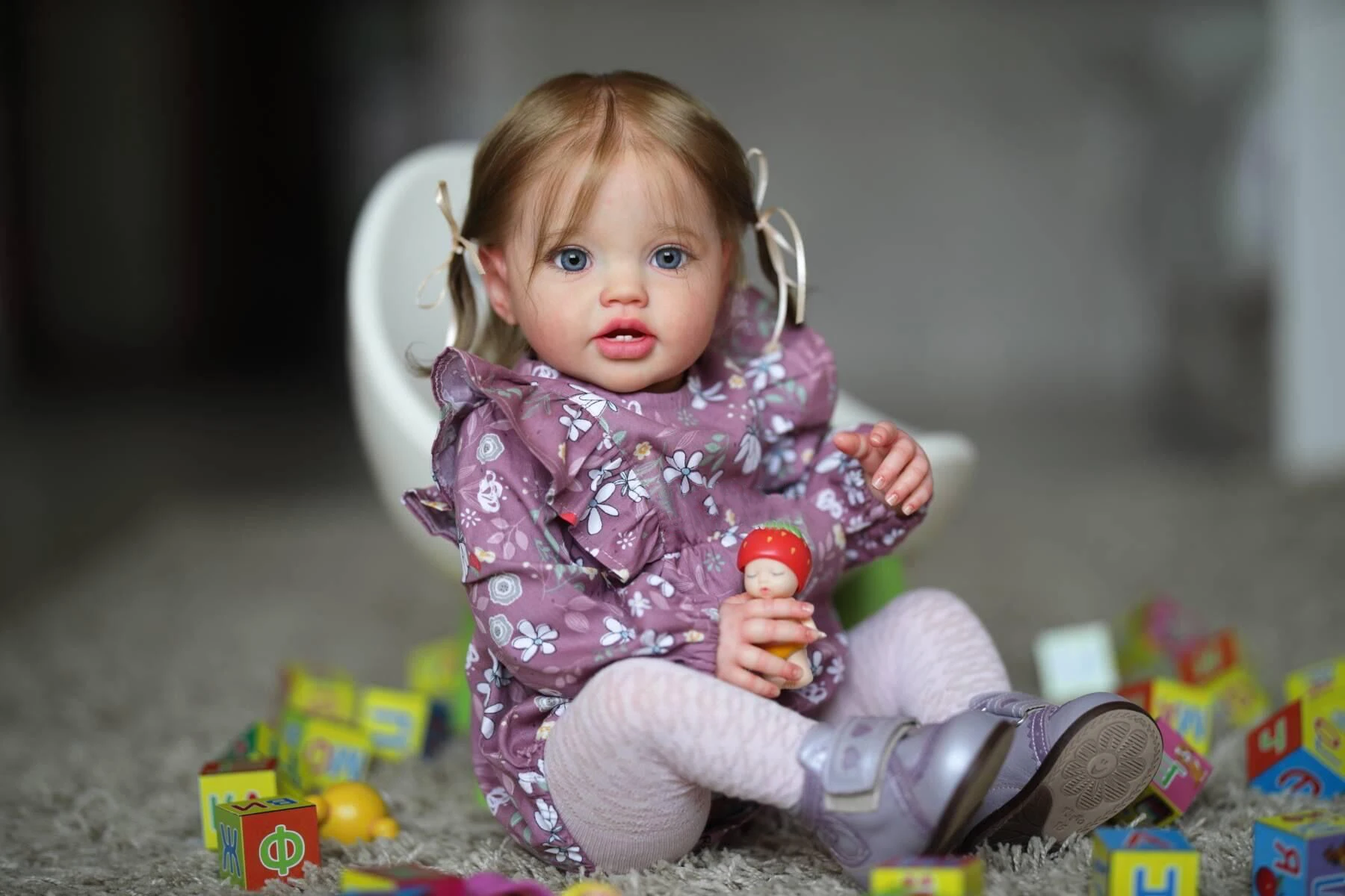 Muñeca Reborn Lottie con look de princesa
