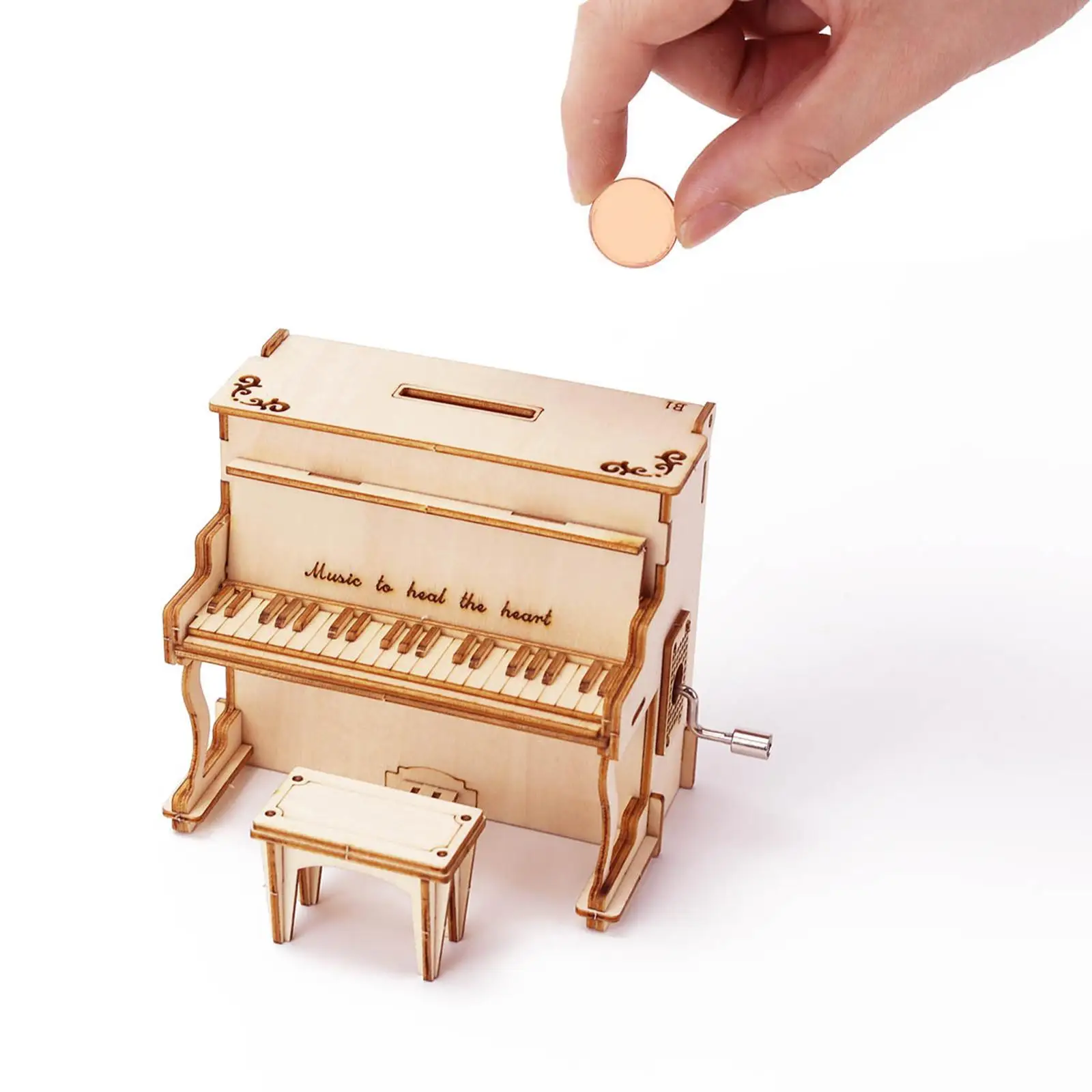 Vista del modelo de piano y manivela tras el montaje