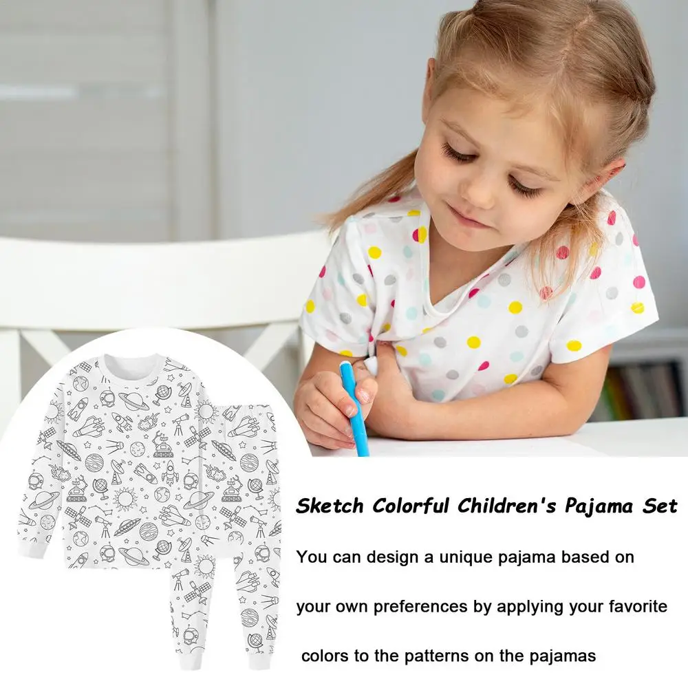 Pijama en blanco con patrones de boceto para colorear