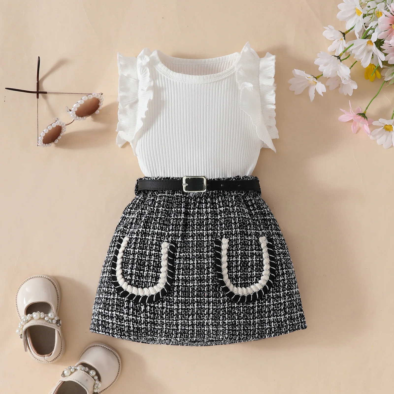 Conjunto veraniego de bebé con top sin mangas y falda a cuadros - imagen 3