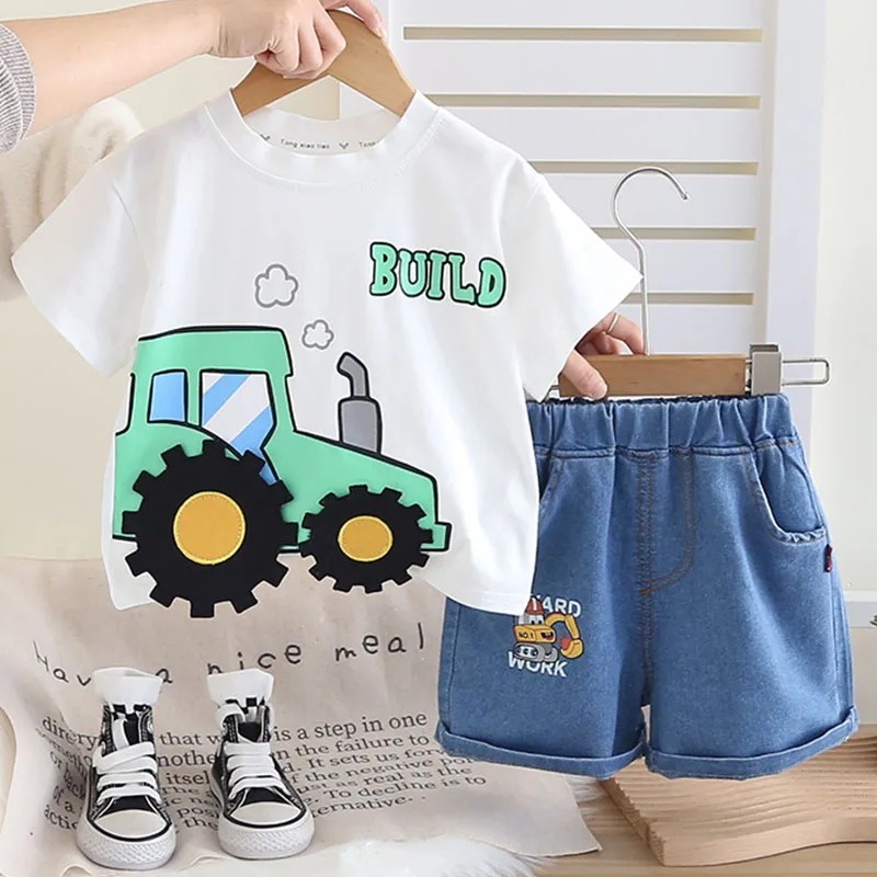 Conjunto informal de bebé camisetas dibujos y pantalón vaquero - imagen 2