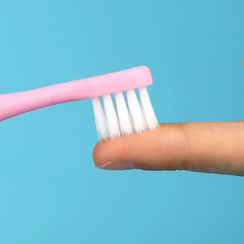Cepillo de dientes infantil de piel suave para niños 2-5 años - imagen 4