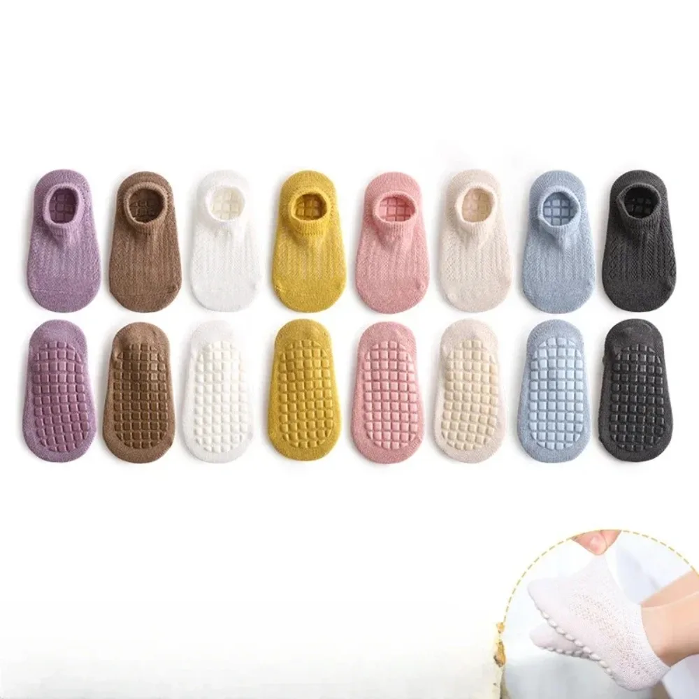 Calcetines invisibles de algodón para bebés de verano antideslizantes - imagen 2