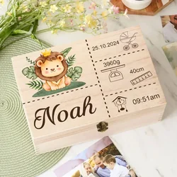 Caja de recuerdos para bebé con safari en madera personalizada
