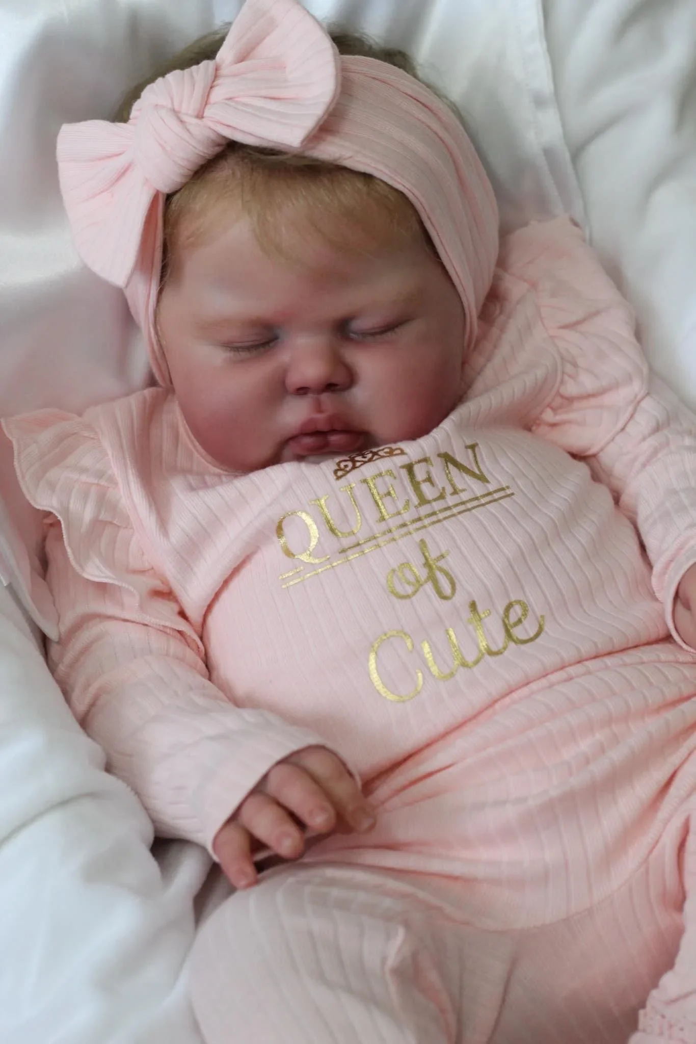 Muñeca reborn de tela con pelo enraizado a mano para niña - imagen 3
