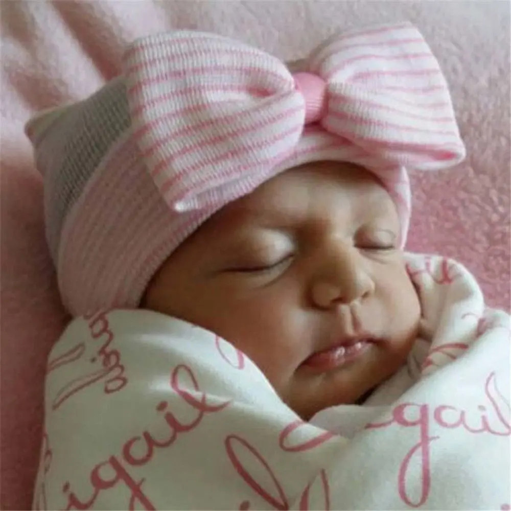 Gorro turbante suave de rayas para recién nacido con lazo – guardería