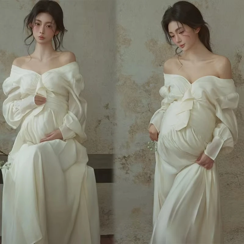 Vestido de maternidad blanco para fotos en estudio, elegante - imagen 3
