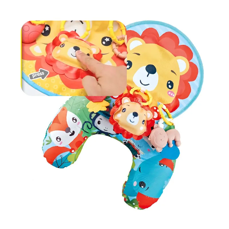Juego para estimular la mirada durante el tummy time