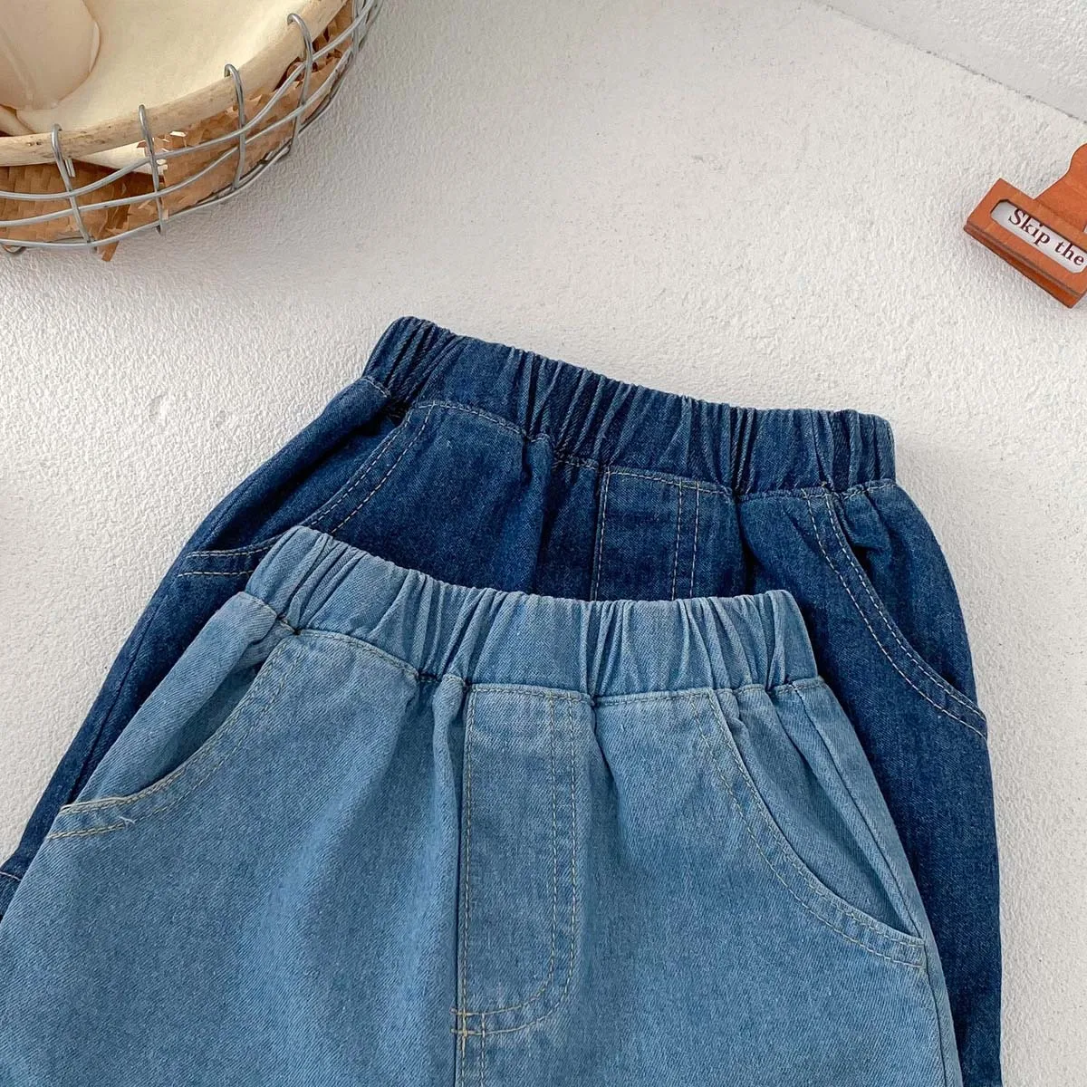 Pantalones vaqueros cortos bebé con bolsillo – verano suave - imagen 5