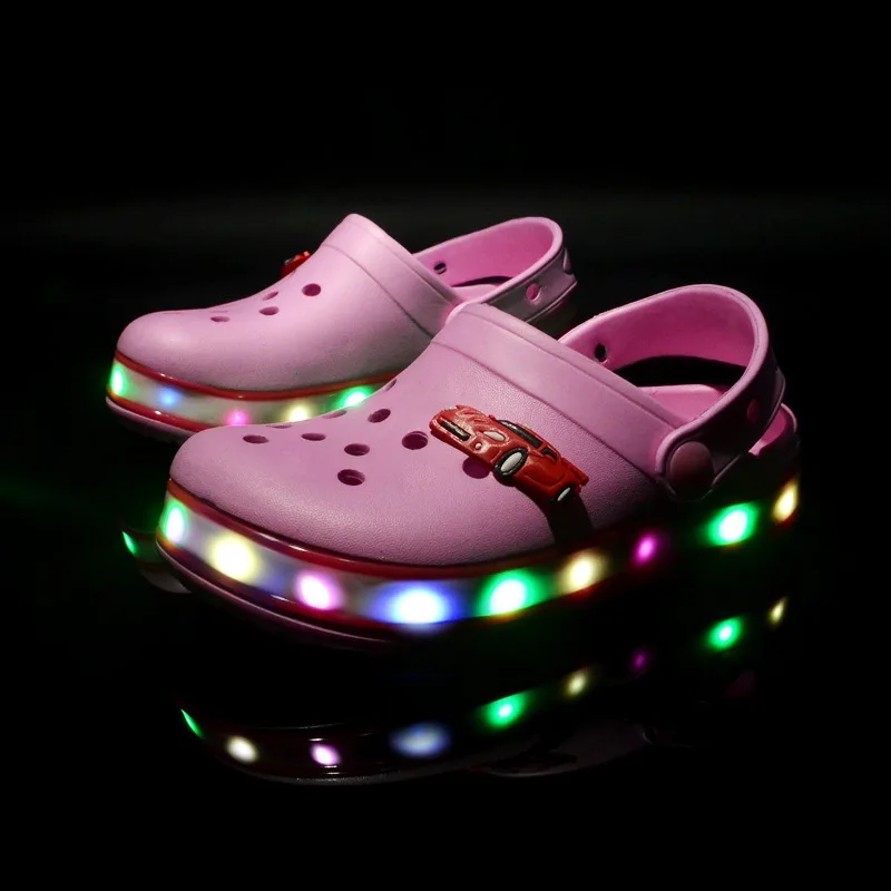 Sandalias infantiles LED antideslizantes de verano para niños - imagen 3