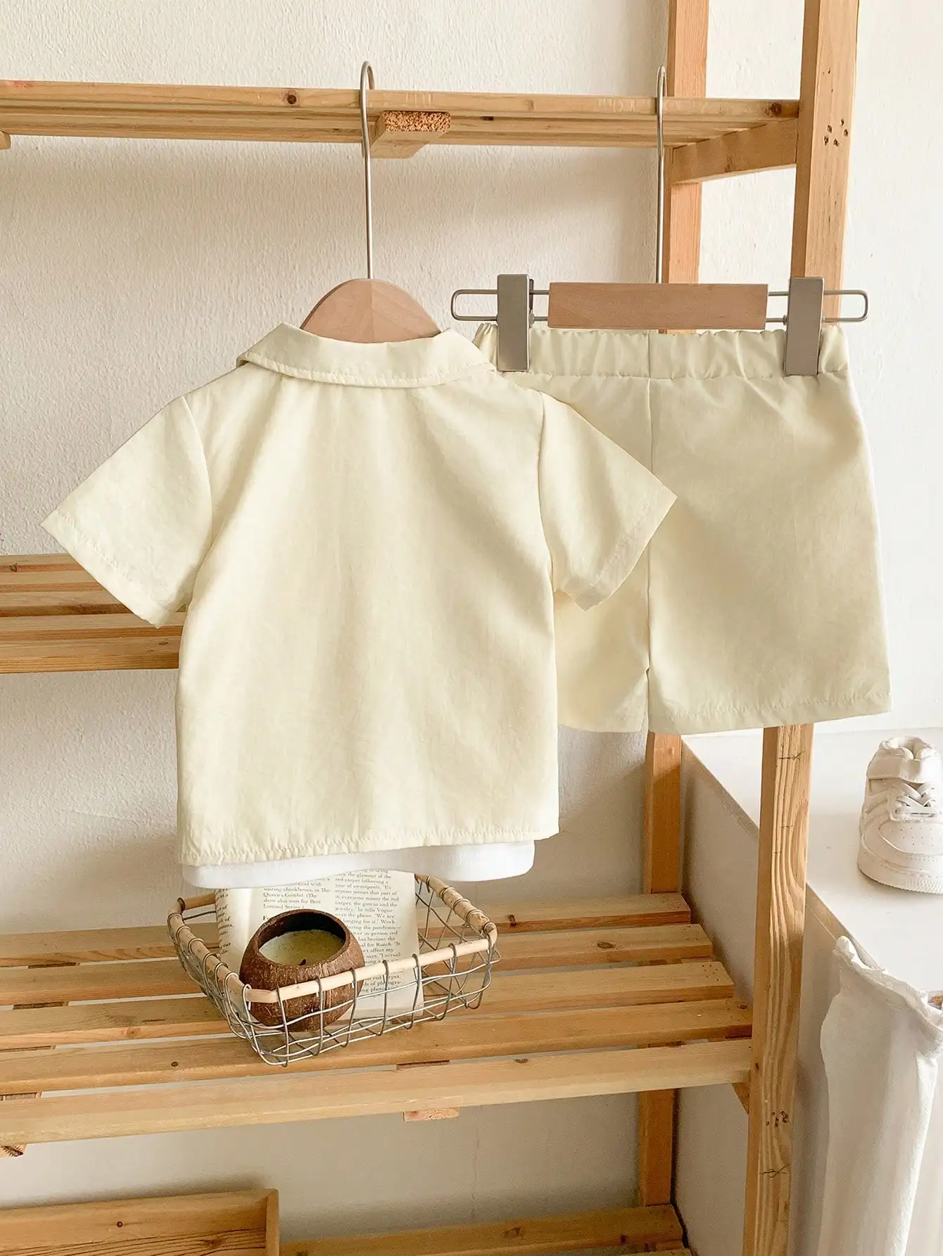 Conjunto de bebé de manga corta con solapa albaricoque suave - imagen 3