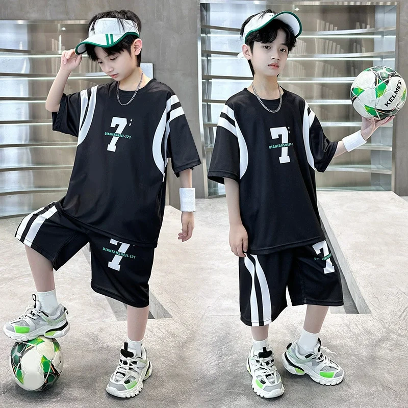 Conjunto deportivo de baloncesto para niños: camiseta y pantalón corto