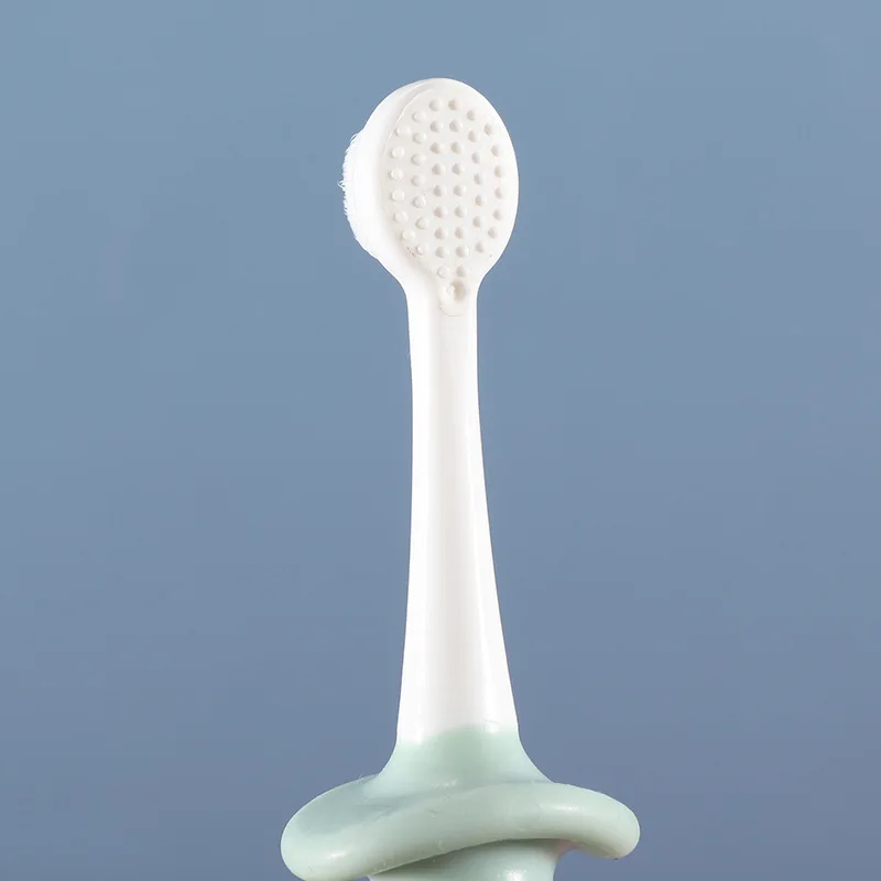 Cepillo dental infantil ultra suave 360° para bebés y niños - imagen 4