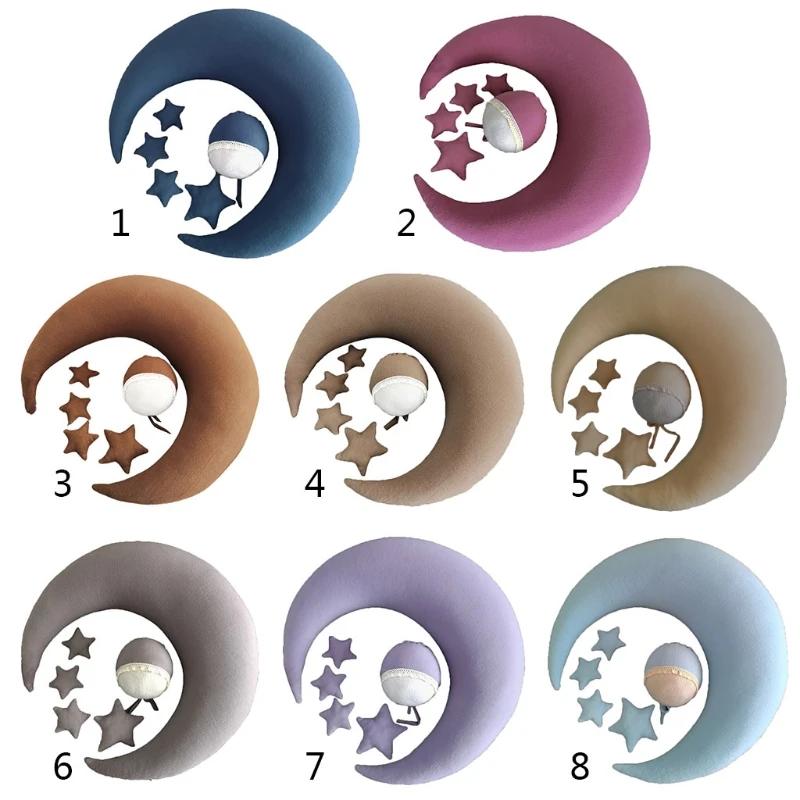 Almohada de media luna y estrellas
