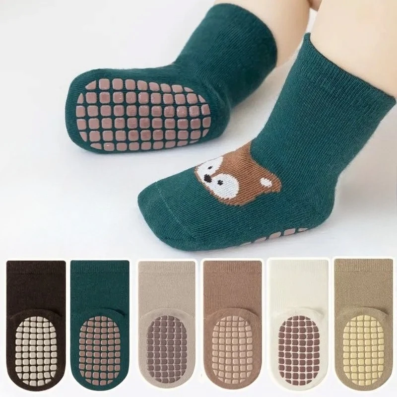 Calcetines antideslizantes para bebés con dibujos de zorro y oso - imagen 2