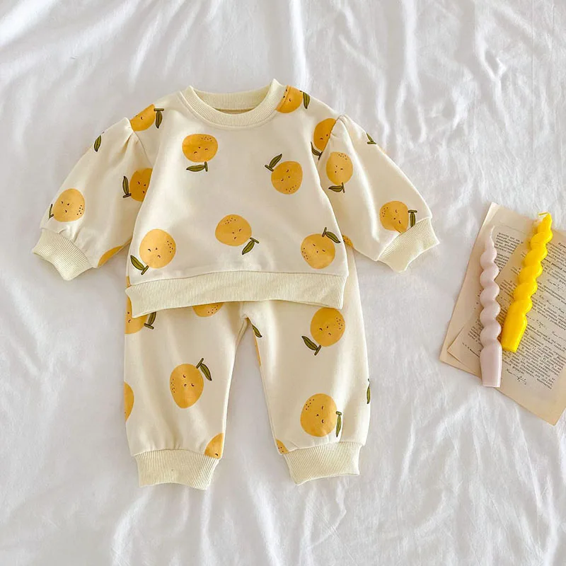 Conjunto bebé algodón con capucha – Estampado frutas otoño - imagen 4
