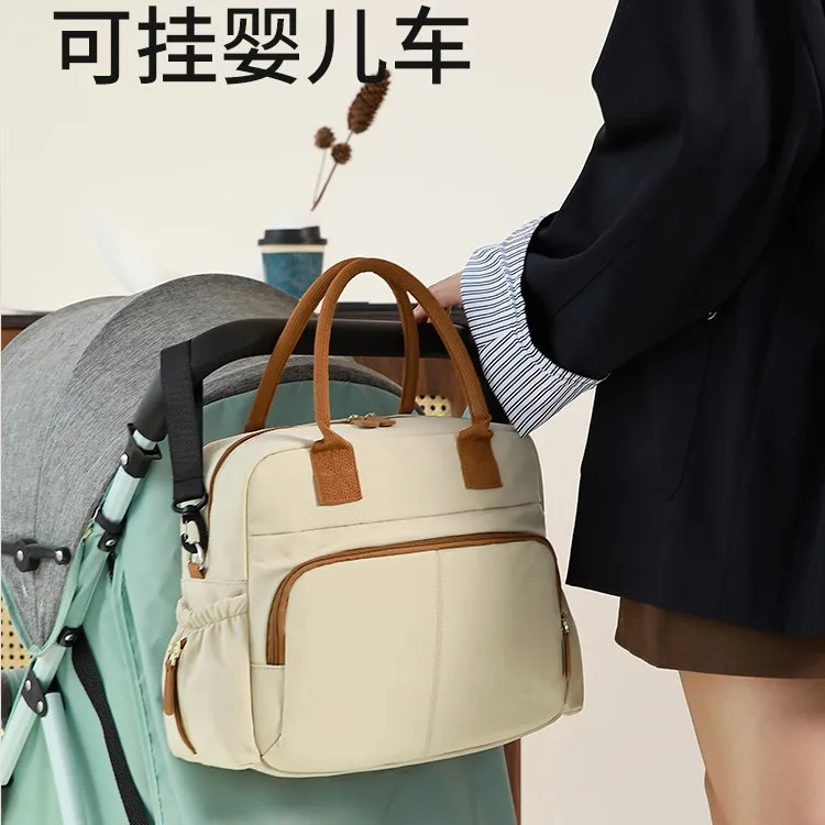 Bolsa de pañales gran capacidad con organizador para carrito y cuna - imagen 4