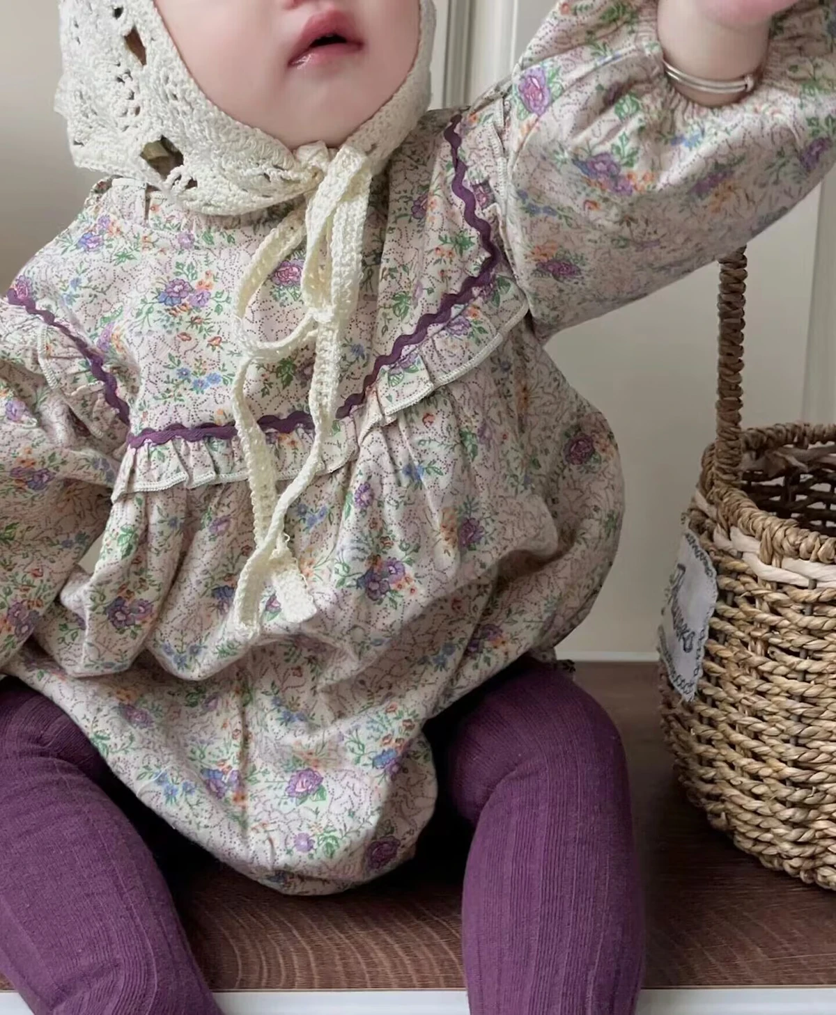 Mono para niña vintage primavera con volantes florales de manga larga - imagen 5