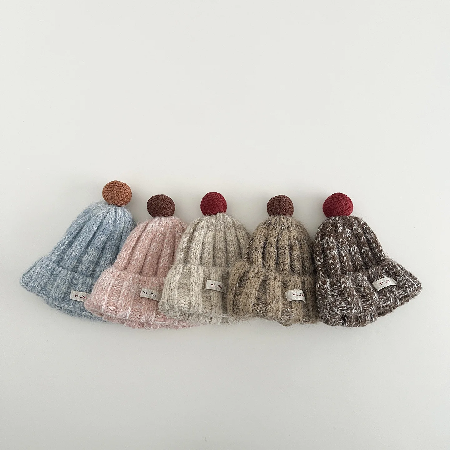 Gorro de punto infantil colorblock para invierno